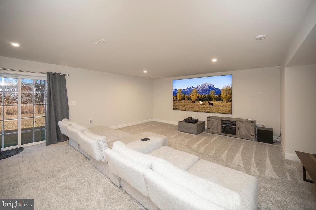 305 Daylily Ln