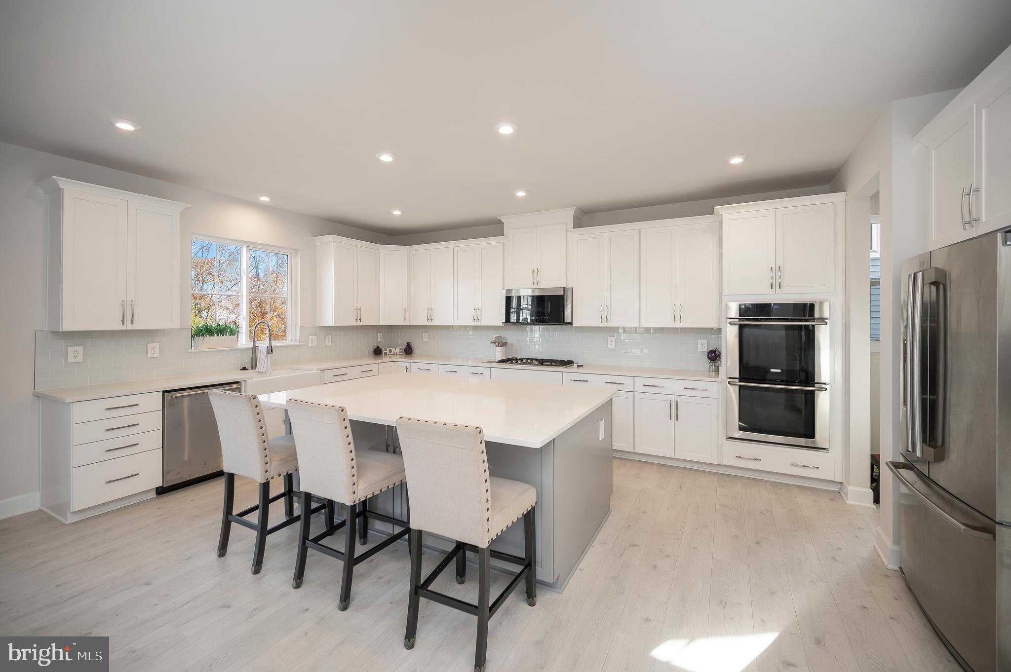 305 Daylily Ln