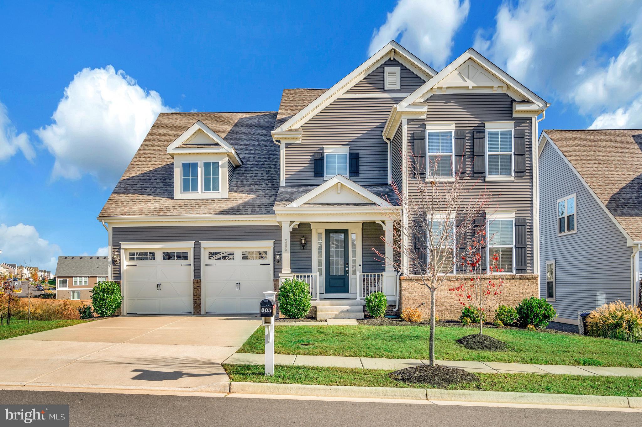 305 Daylily Ln