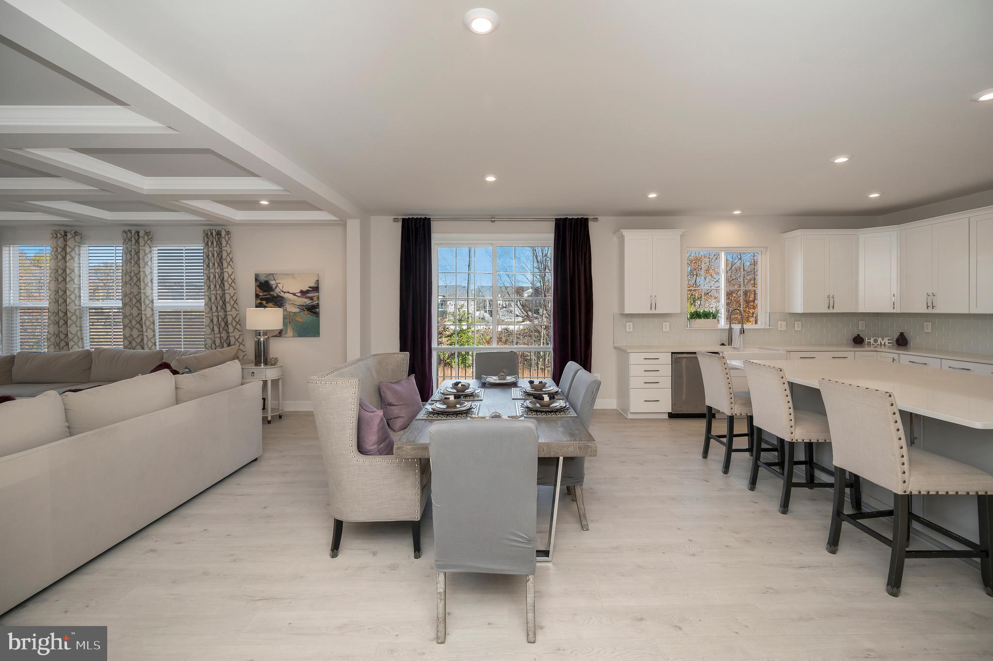 305 Daylily Ln