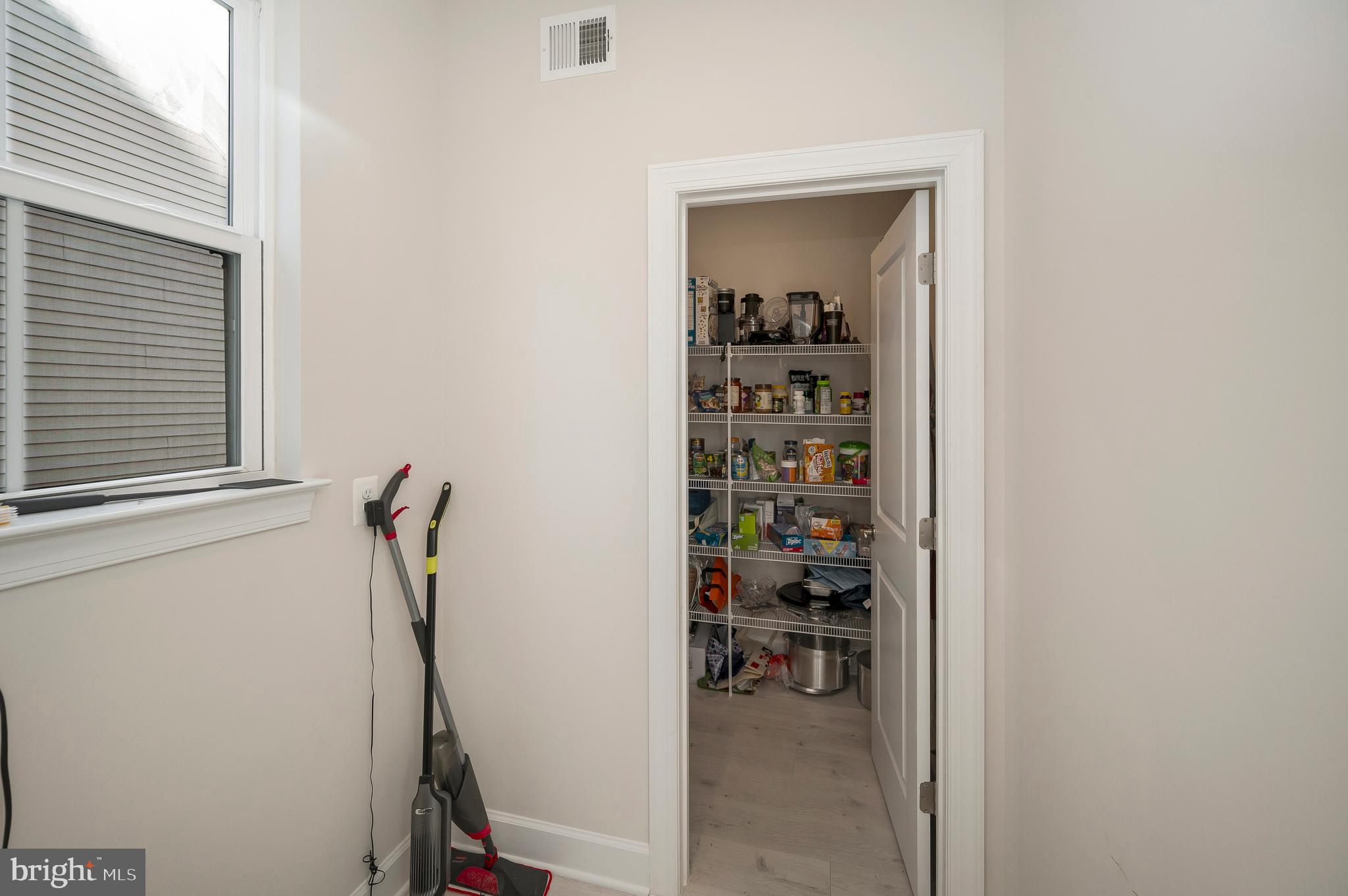 305 Daylily Ln
