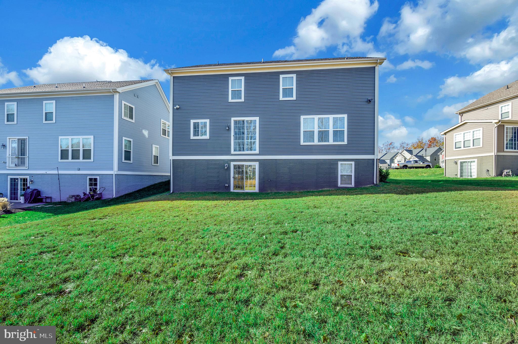305 Daylily Ln