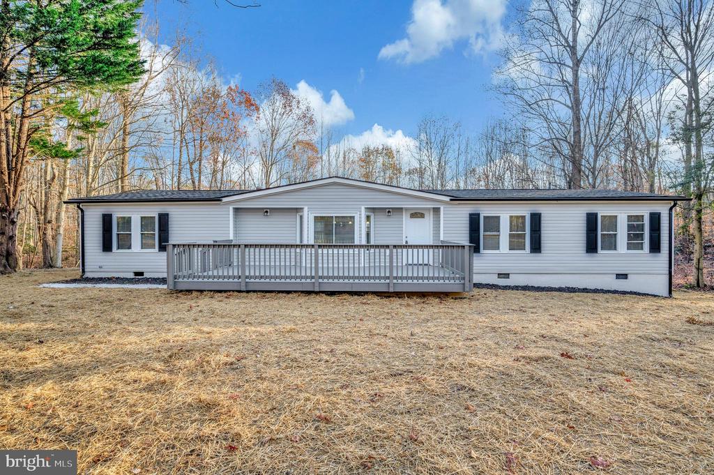 175 Meadows Rd