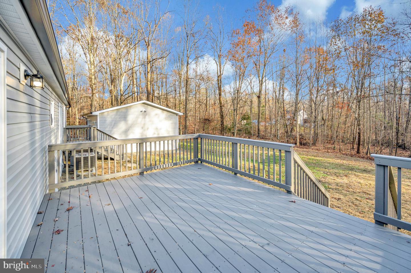 175 Meadows Rd