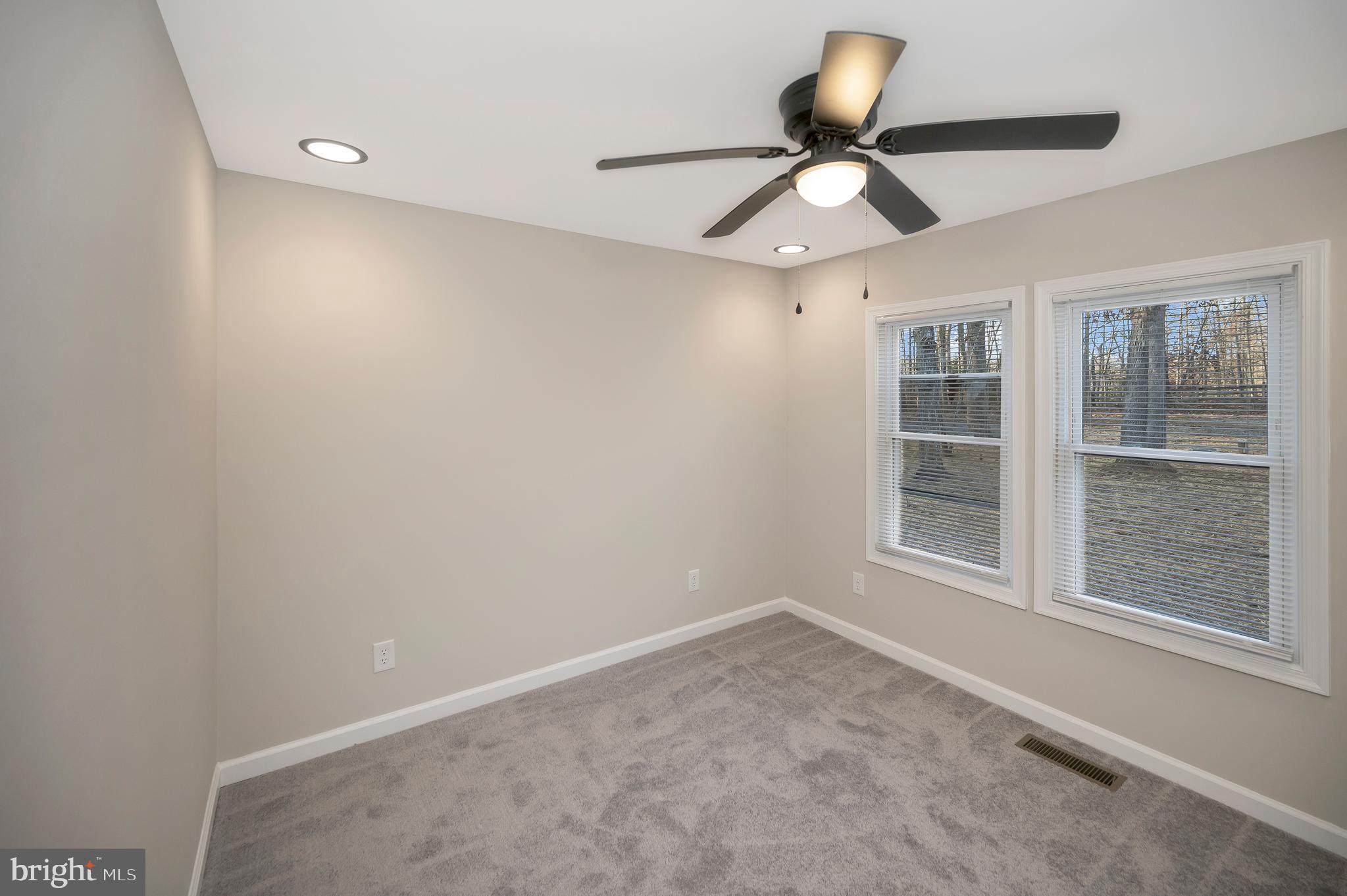 175 Meadows Rd