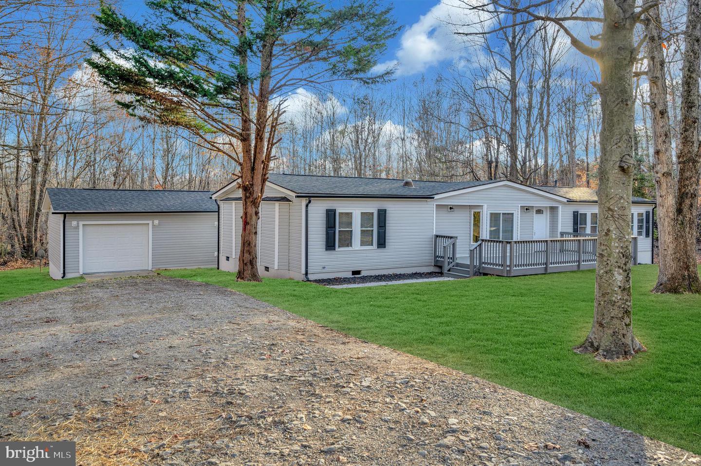 175 Meadows Rd