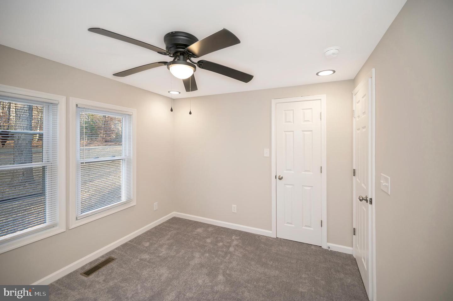 175 Meadows Rd