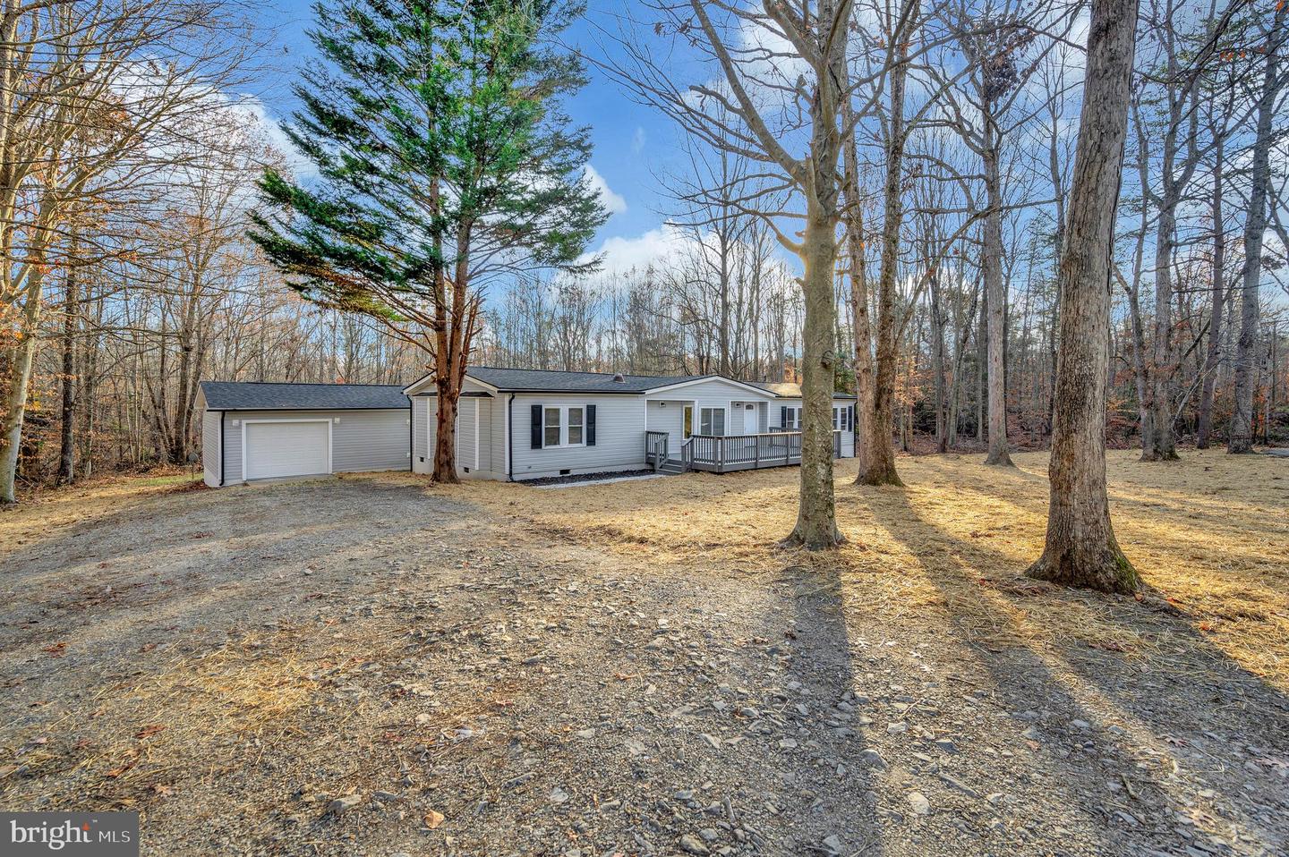 175 Meadows Rd