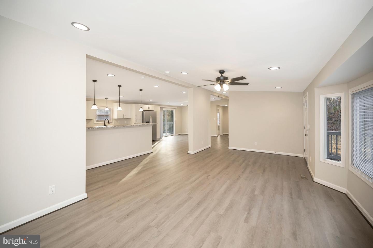 175 Meadows Rd