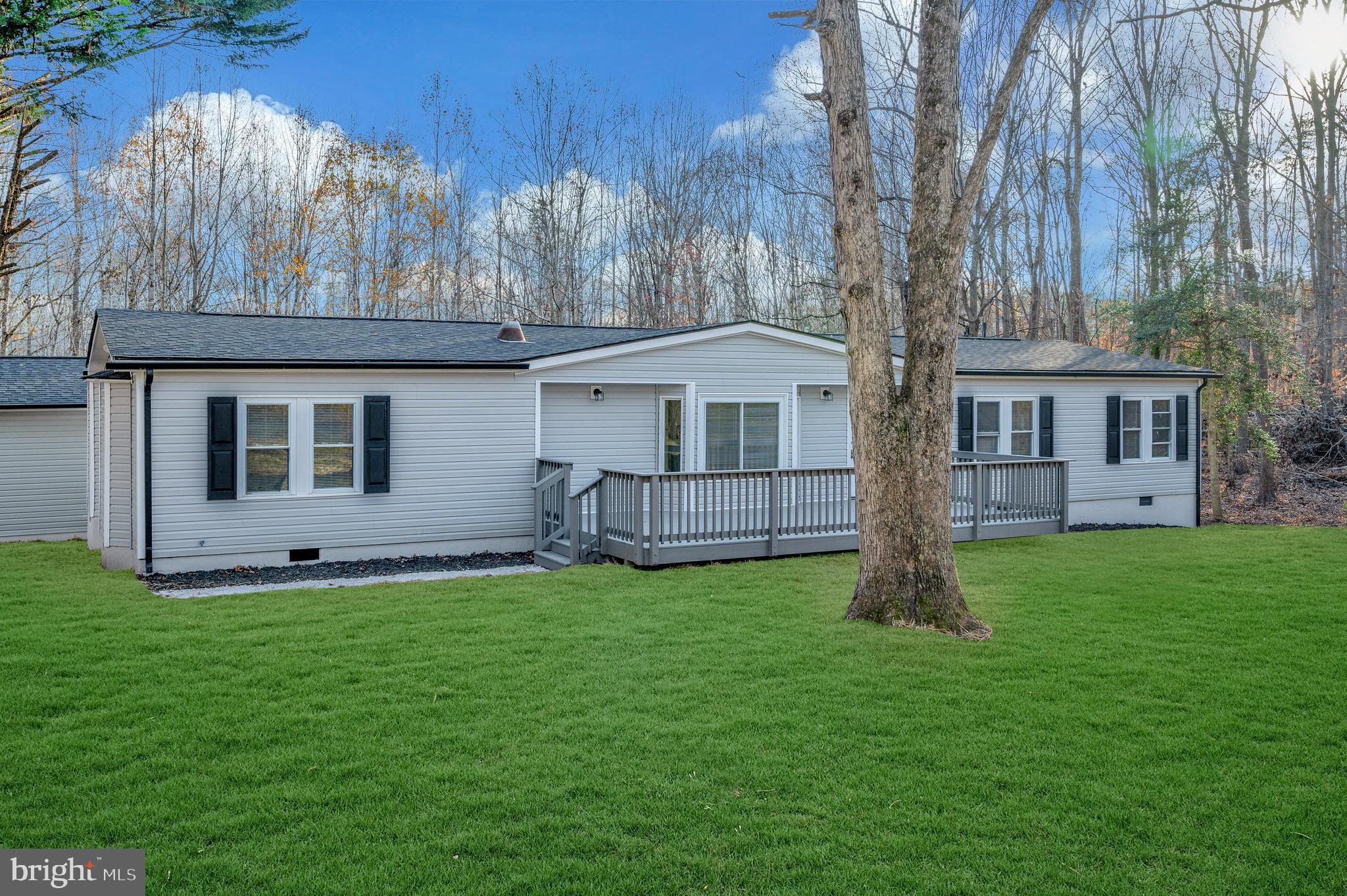 175 Meadows Rd