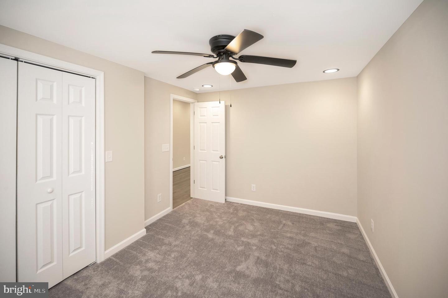 175 Meadows Rd