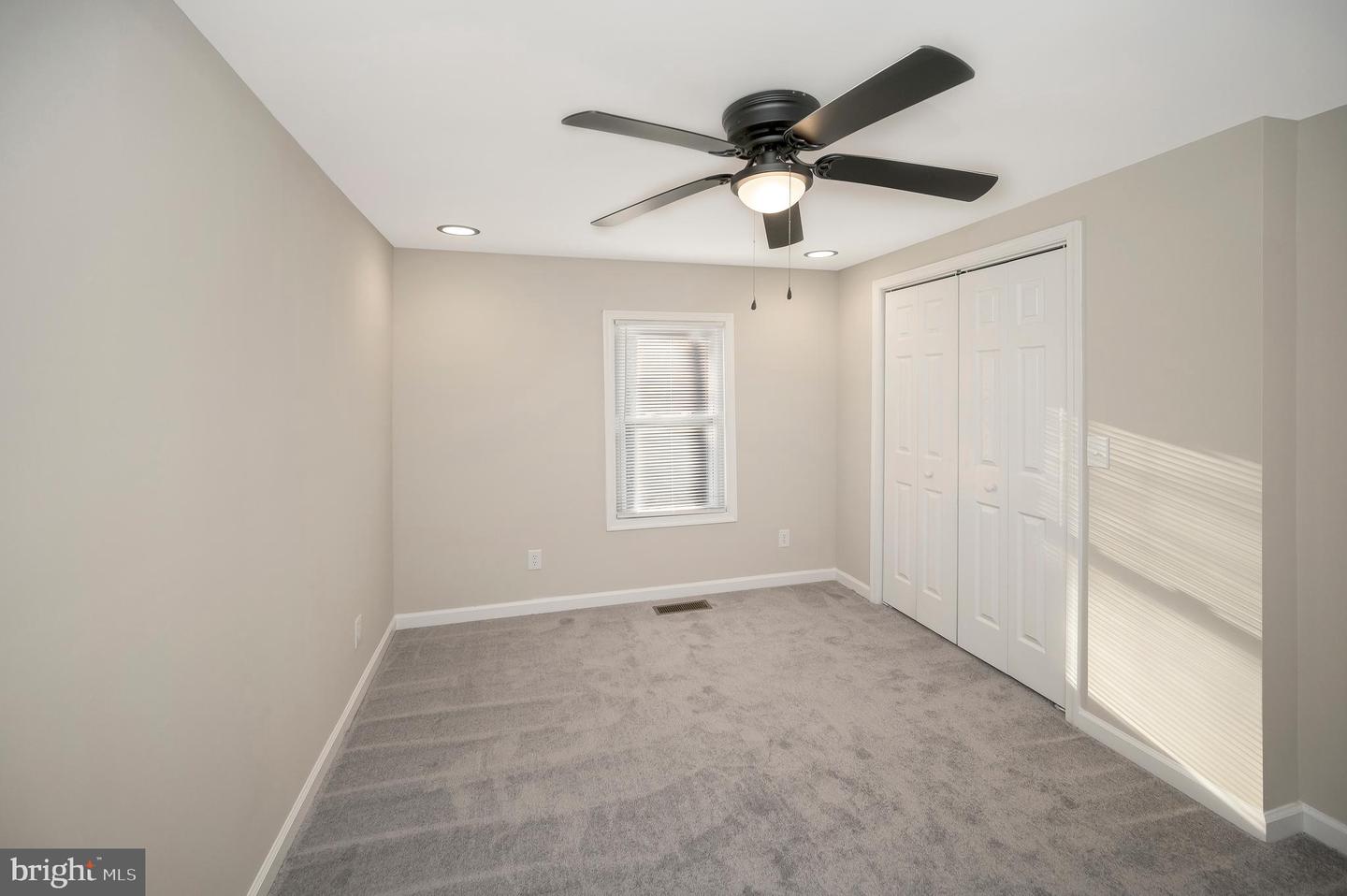 175 Meadows Rd