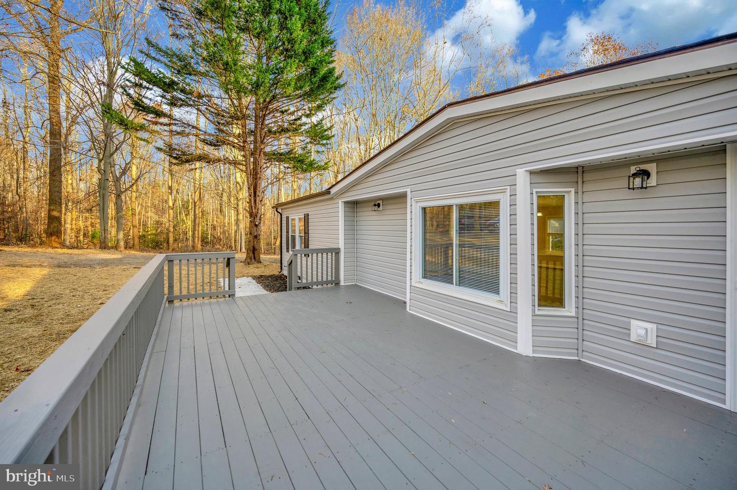 175 Meadows Rd
