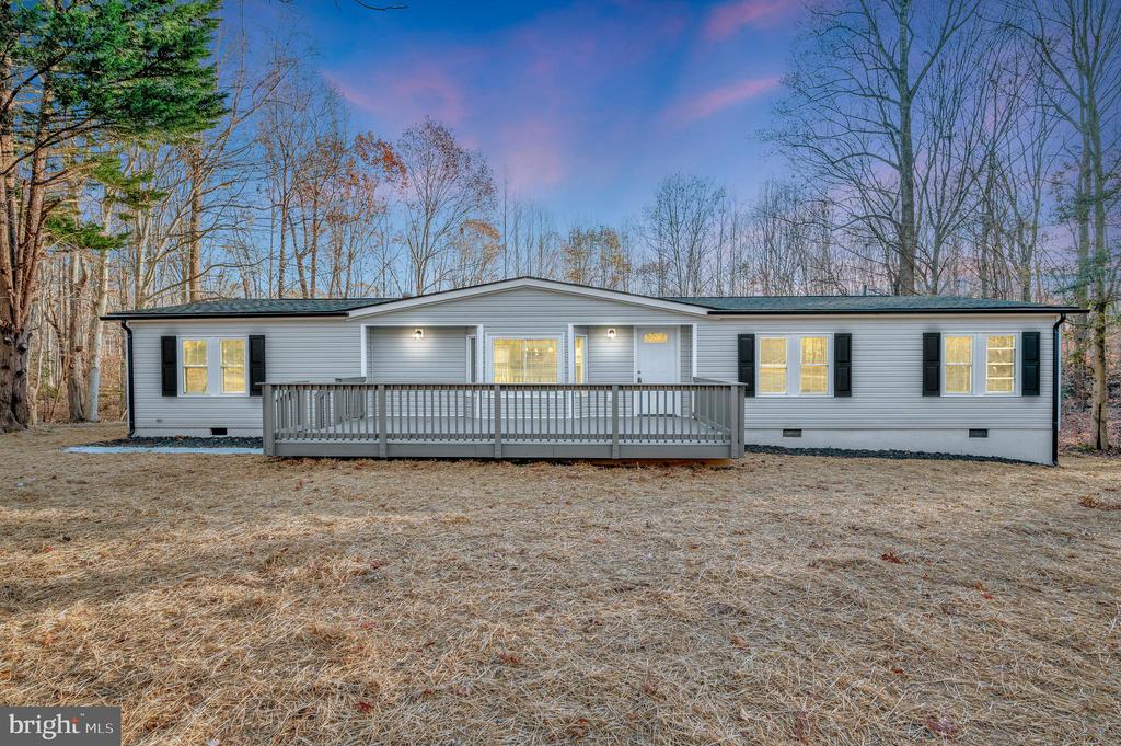 175 Meadows Rd