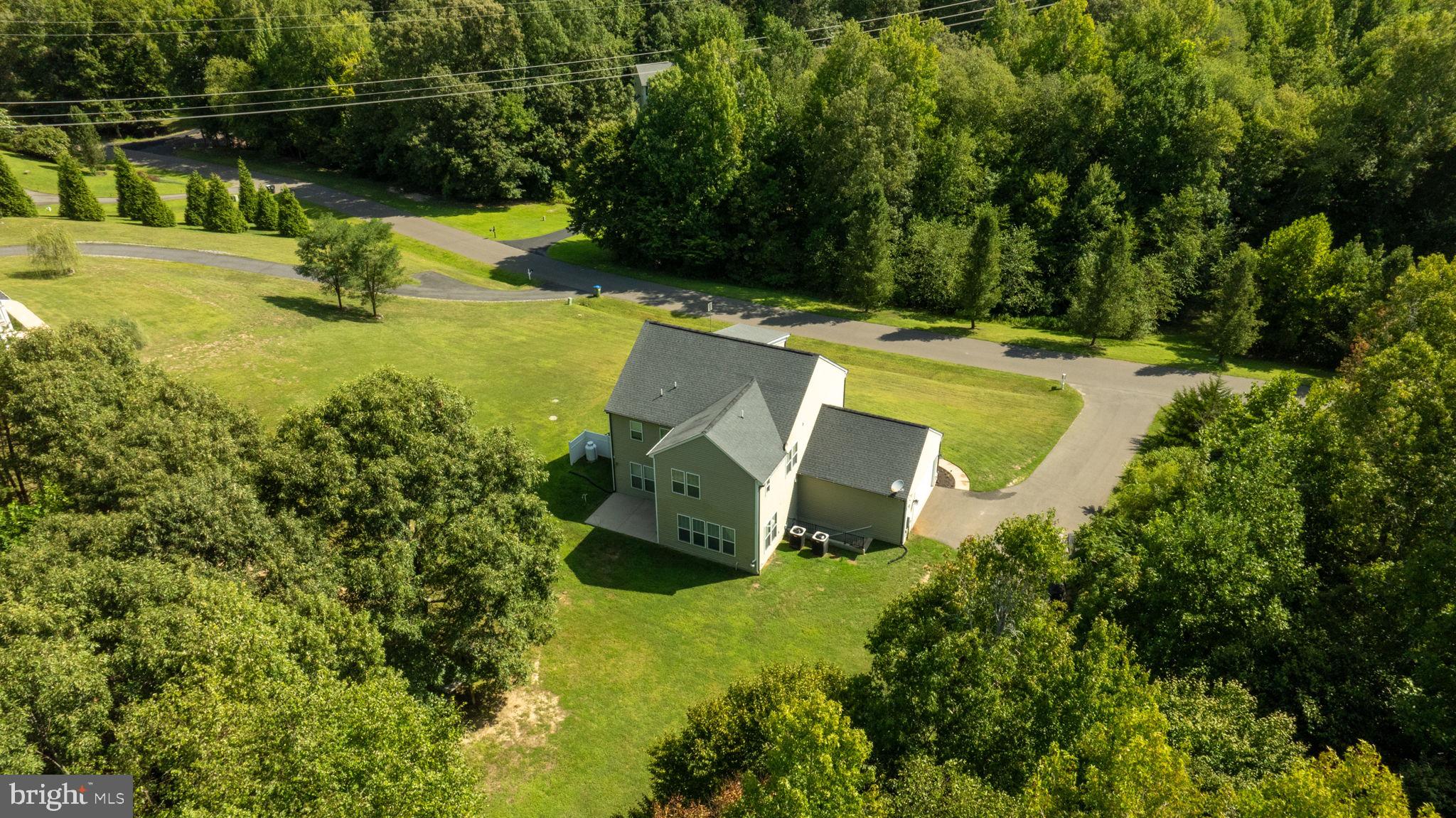 29 Fleetwood Farm Ln