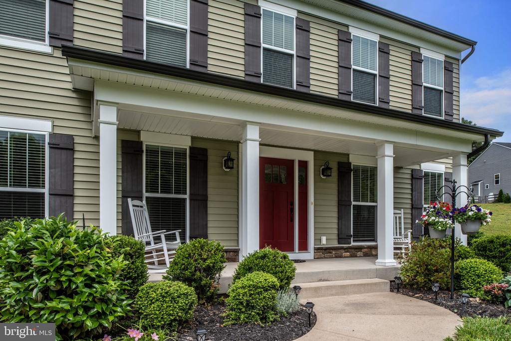 29 Fleetwood Farm Ln