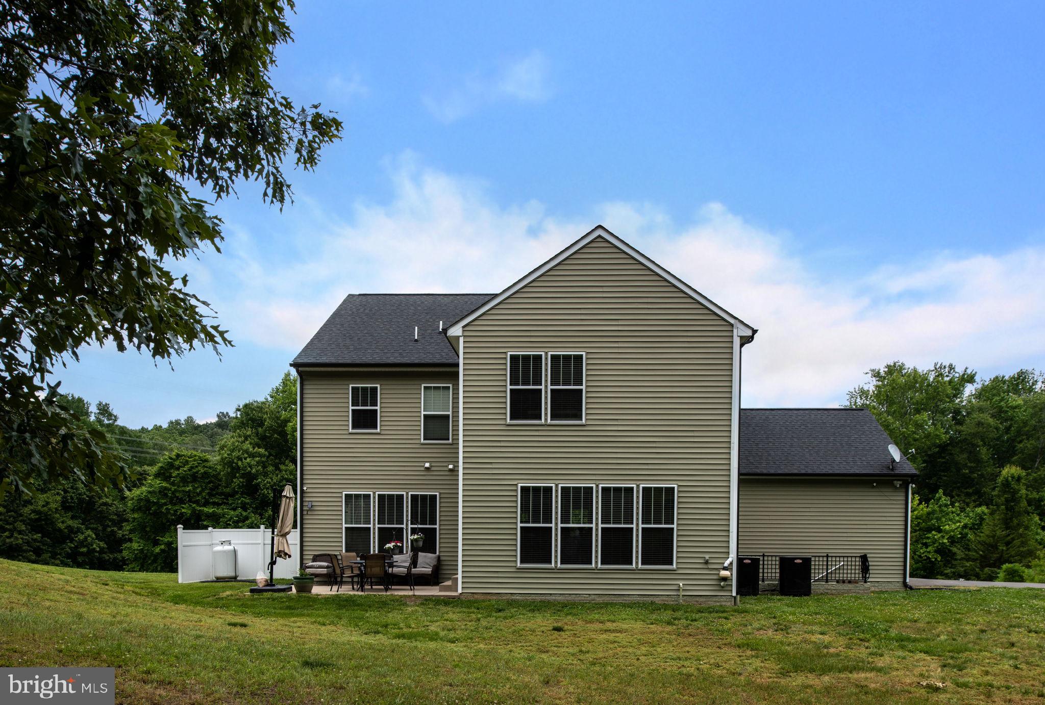 29 Fleetwood Farm Ln
