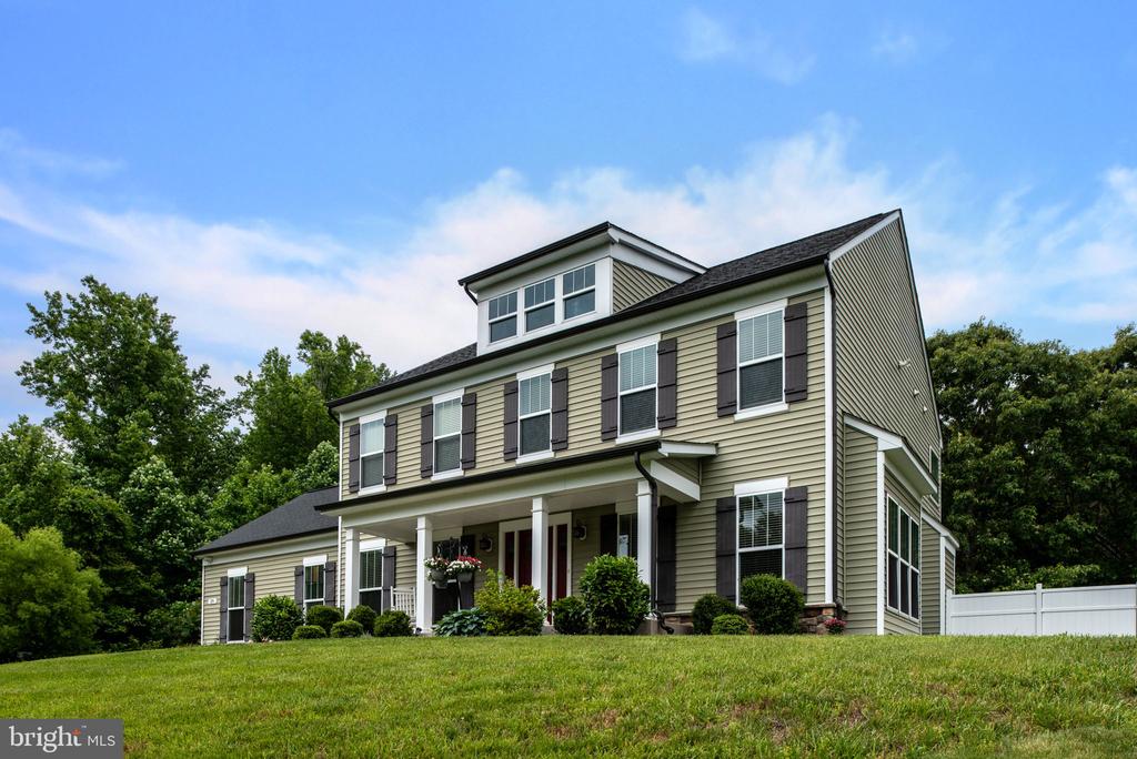 29 Fleetwood Farm Ln