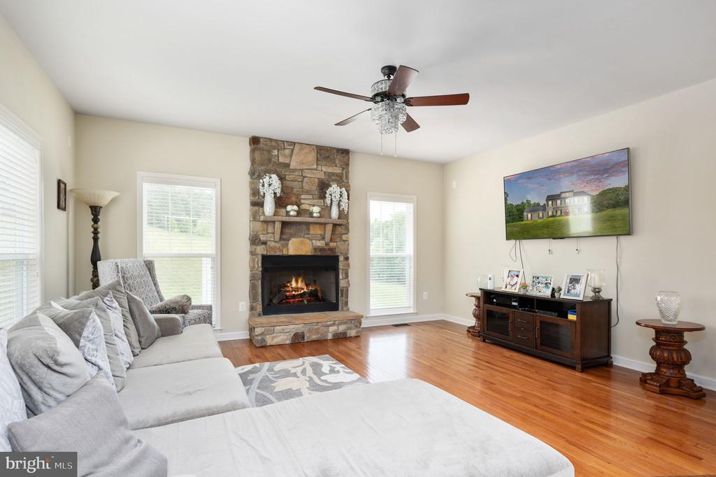 29 Fleetwood Farm Ln