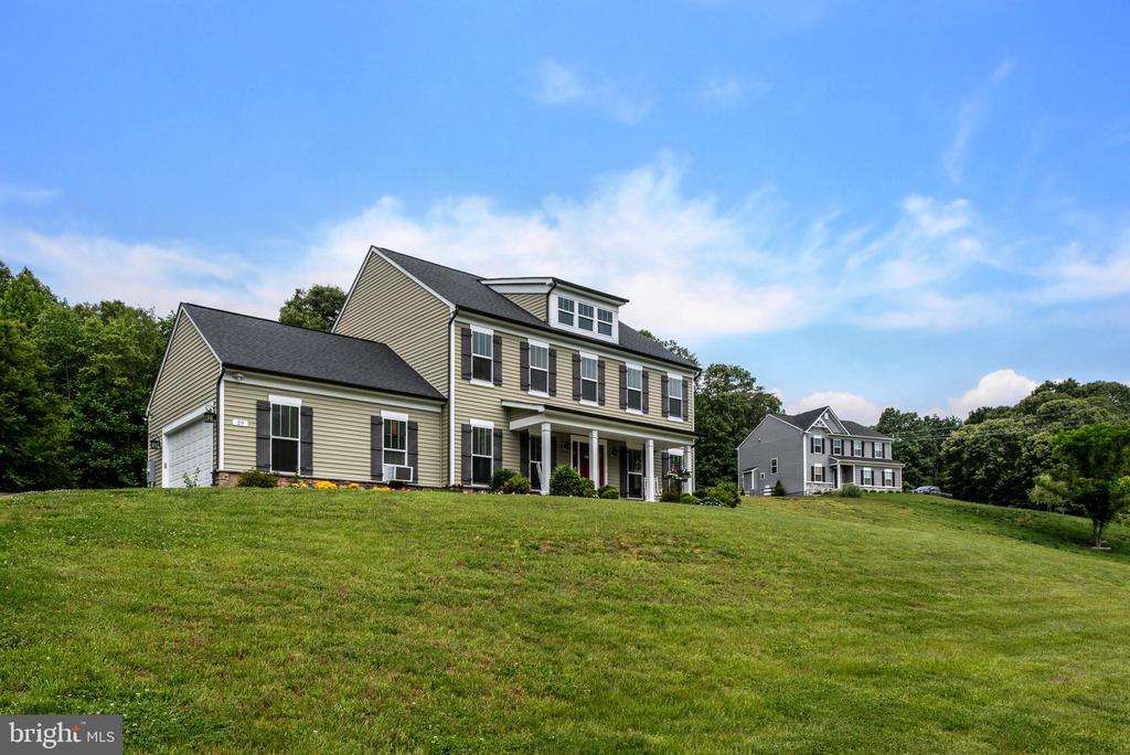 29 Fleetwood Farm Ln