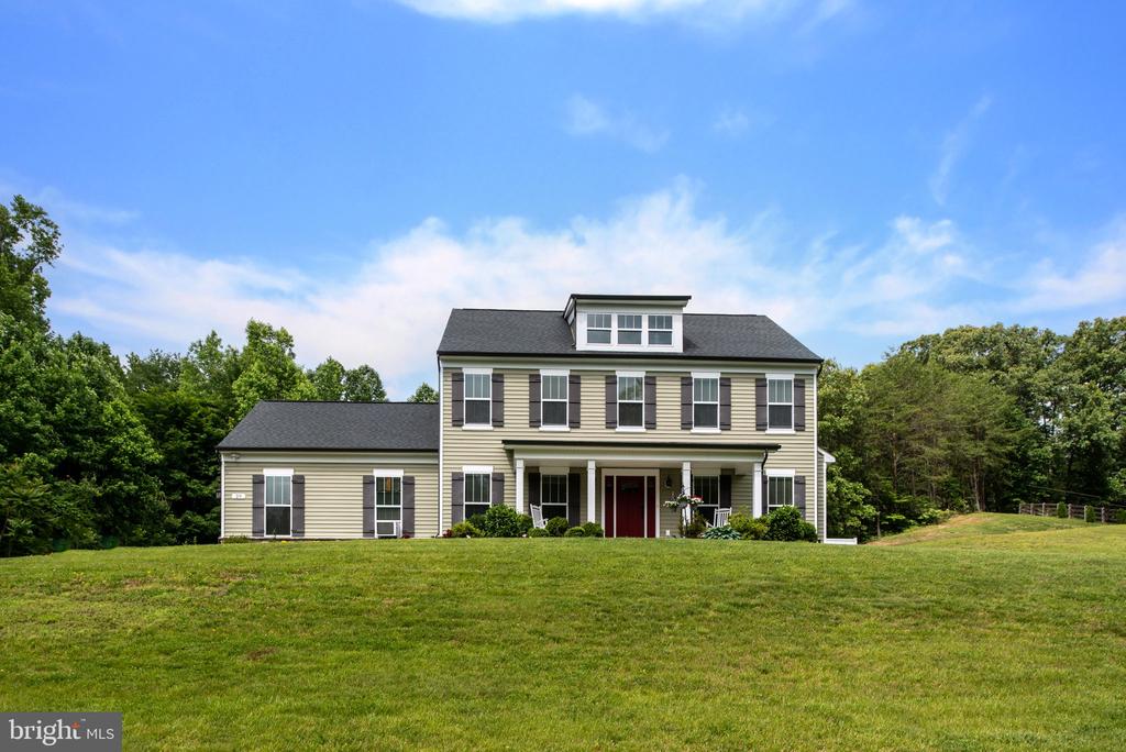 29 Fleetwood Farm Ln