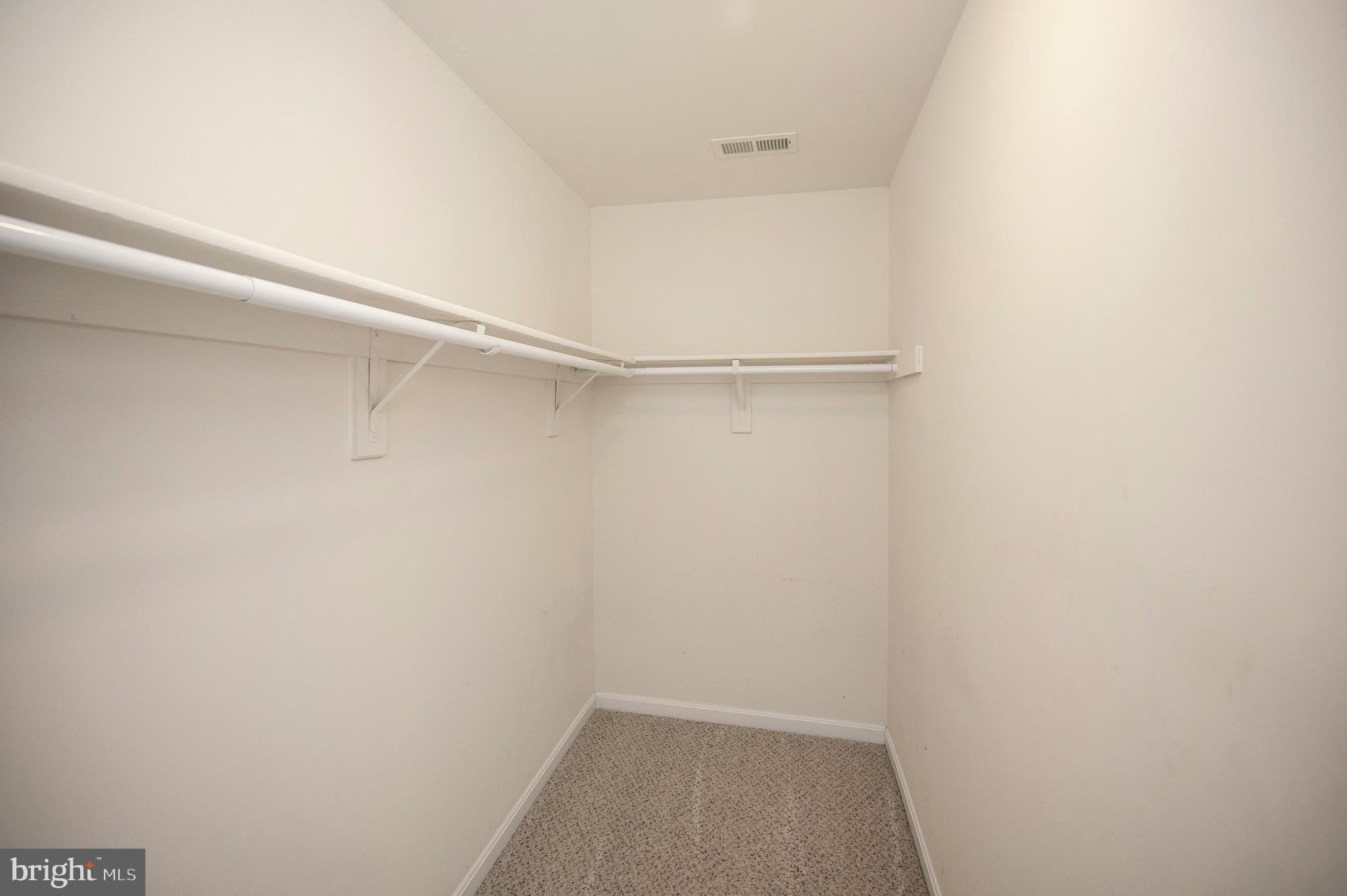 18 JOPLIN CT