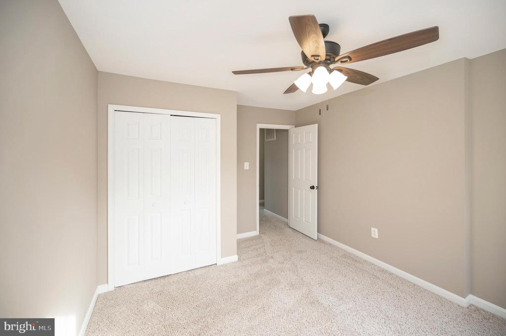 18 JOPLIN CT