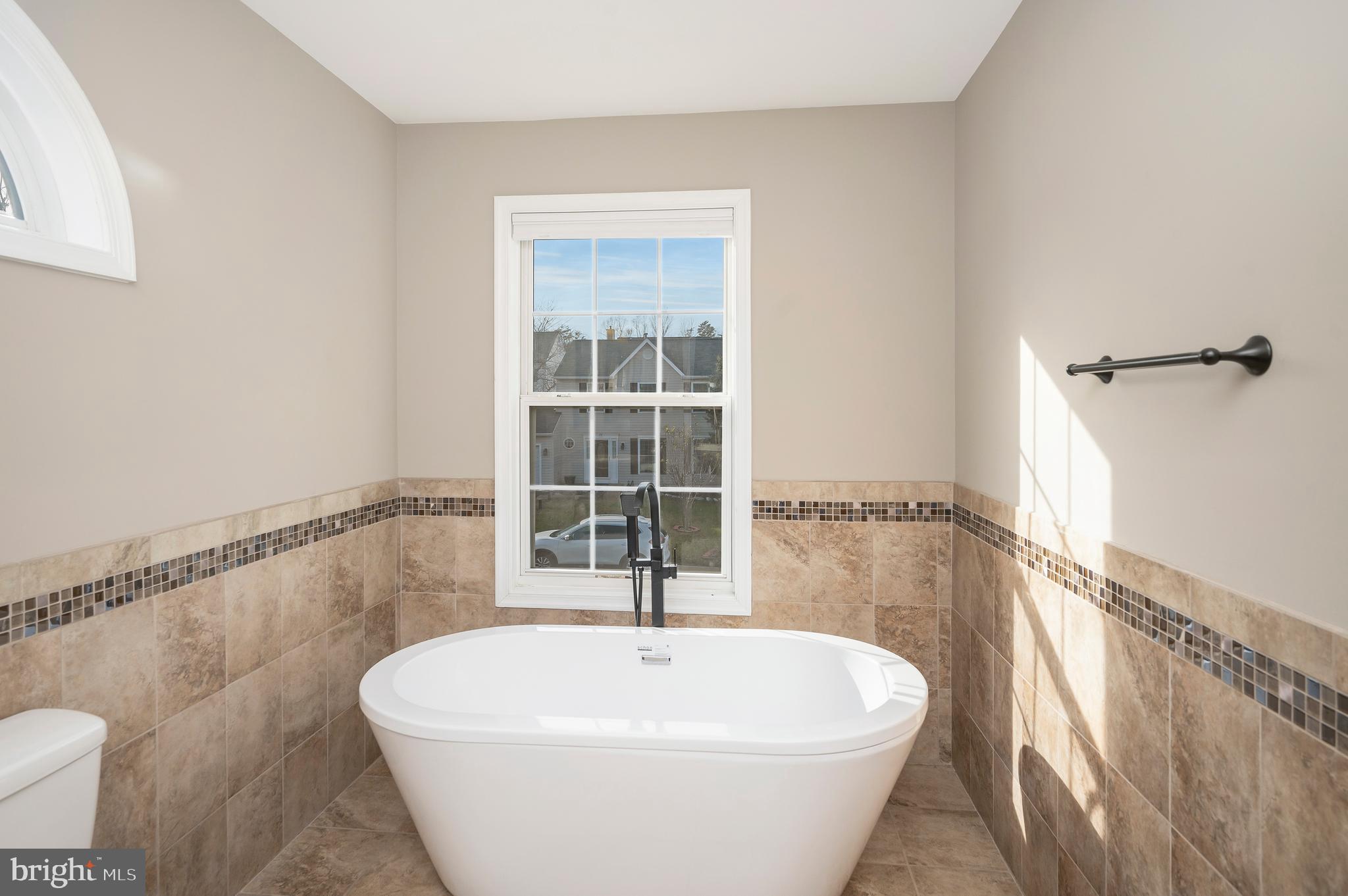 18 JOPLIN CT