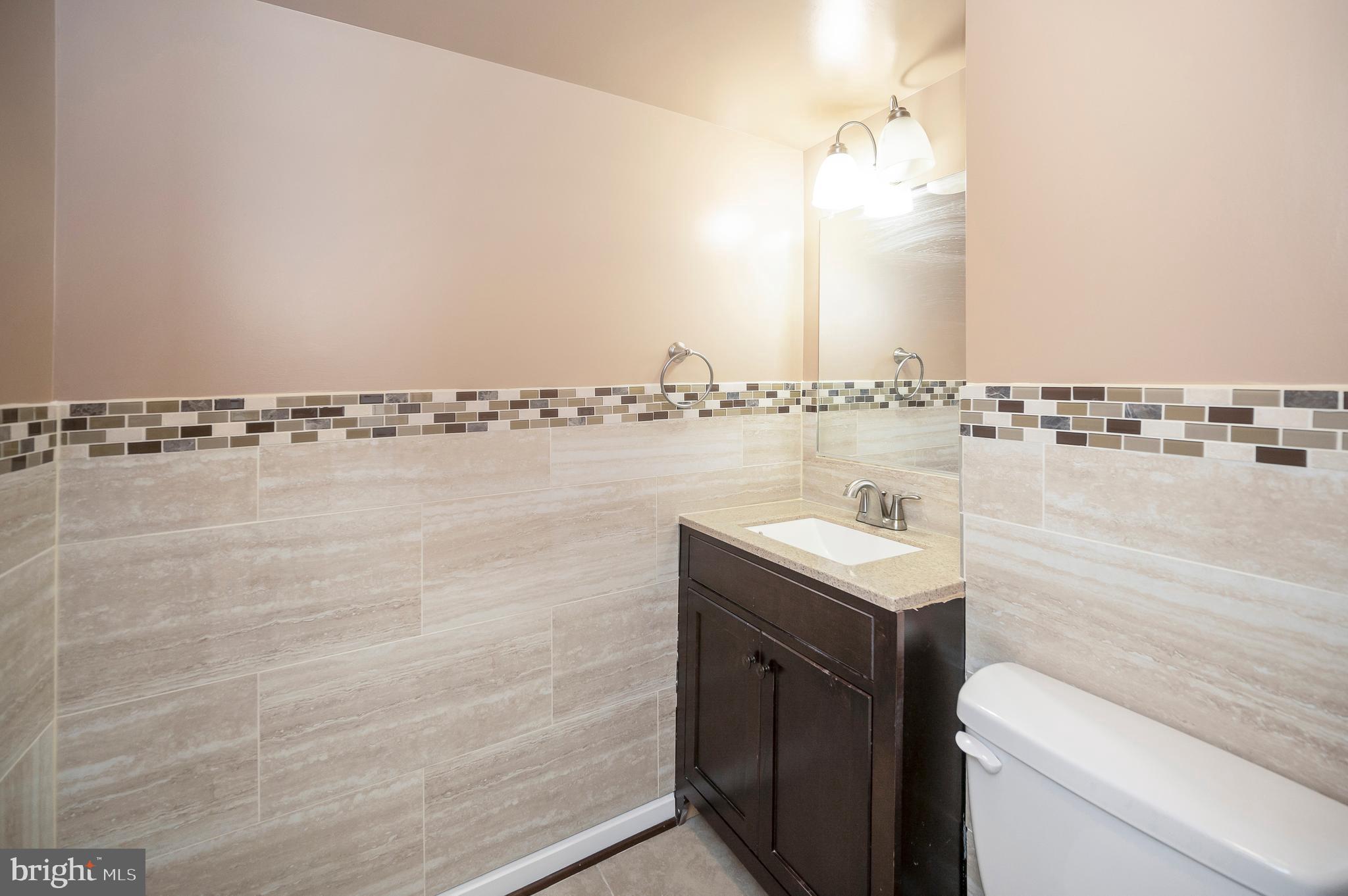 18 JOPLIN CT