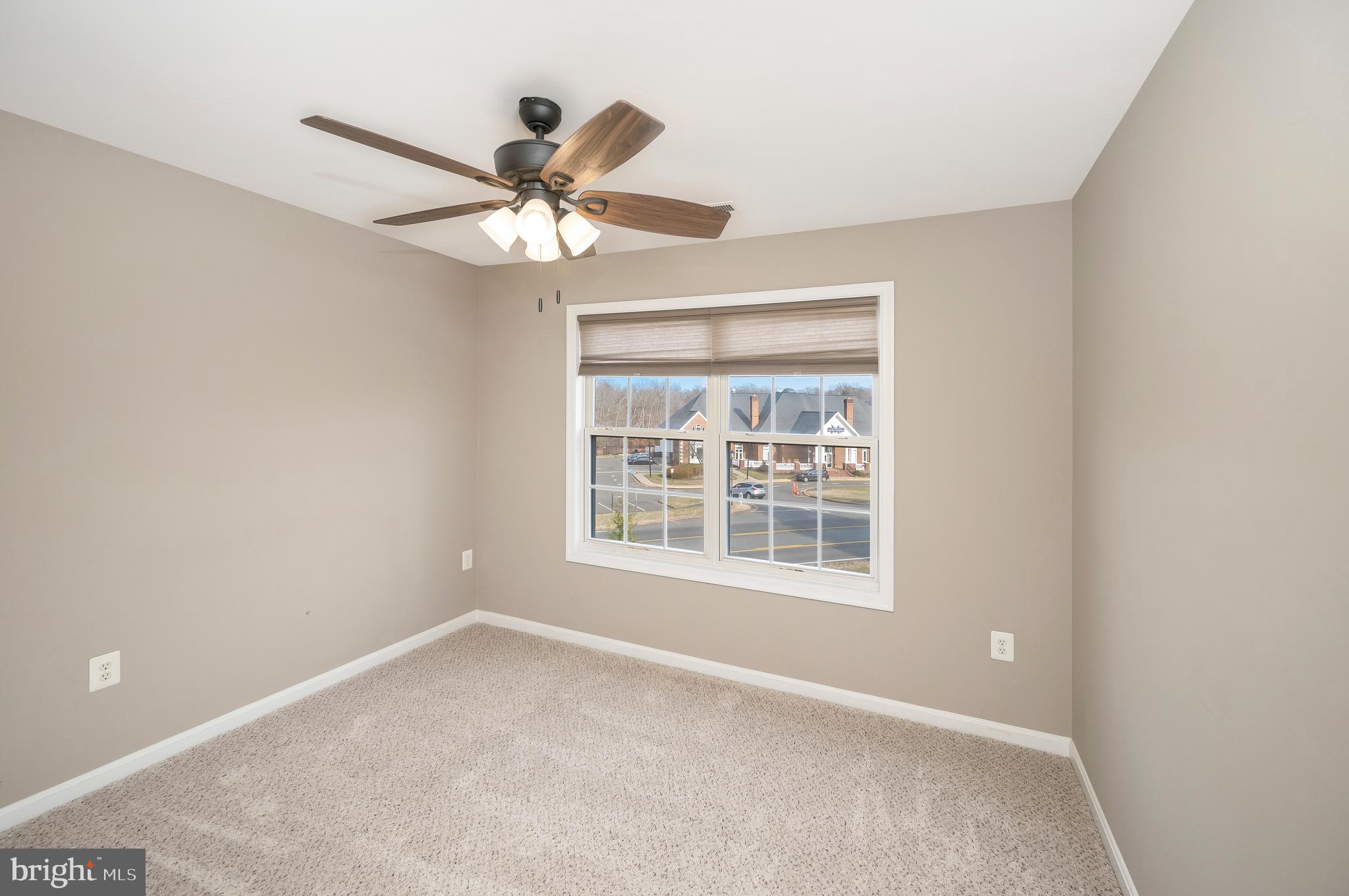 18 JOPLIN CT