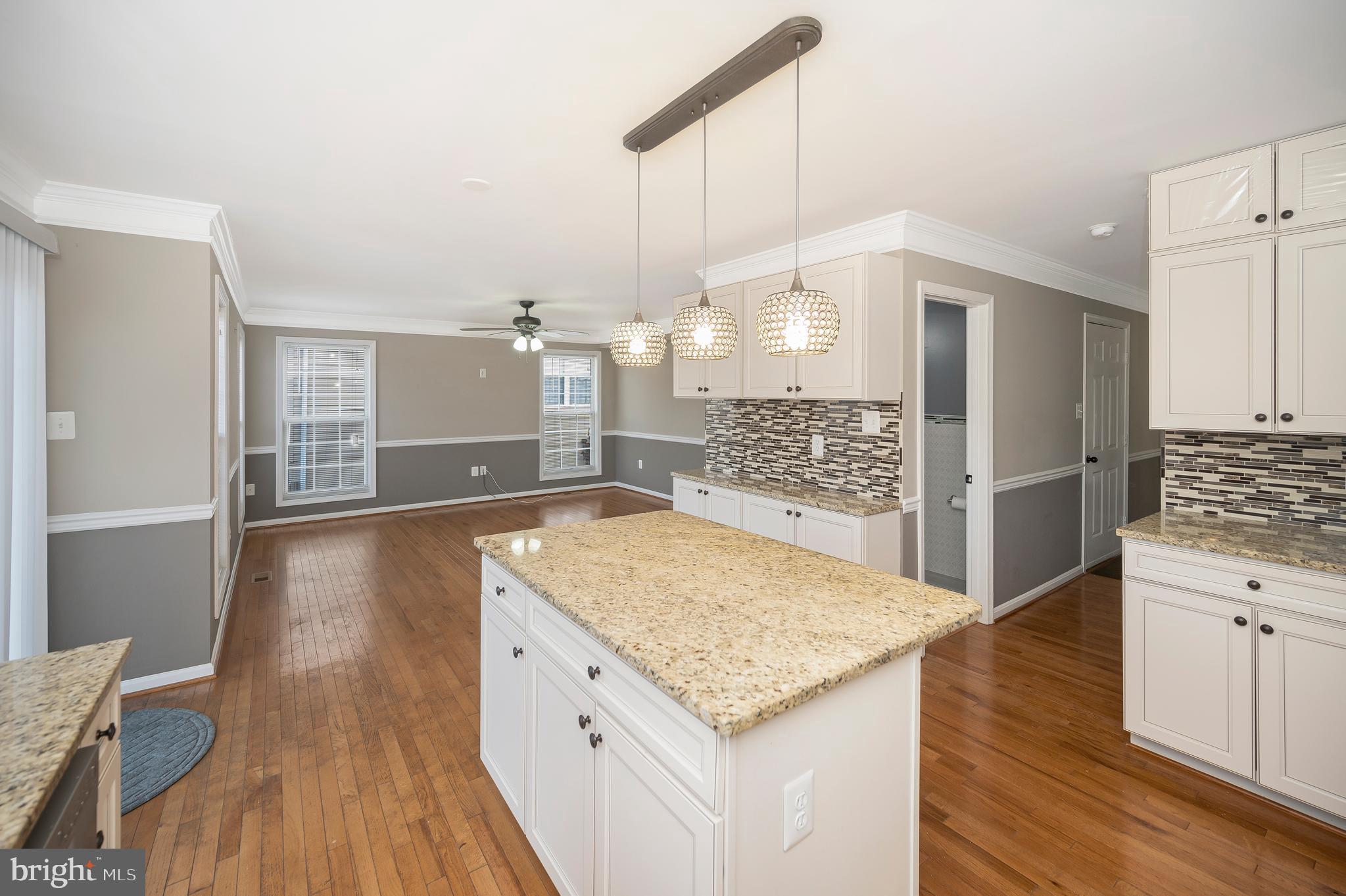 18 JOPLIN CT