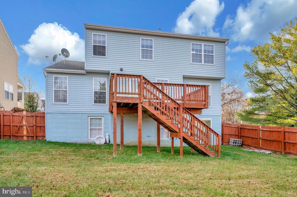18 JOPLIN CT
