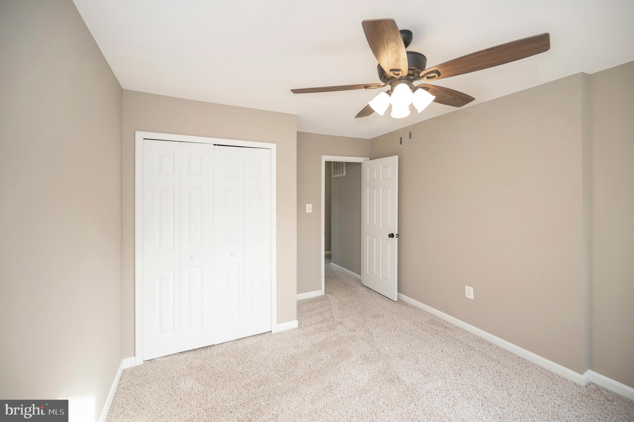 18 JOPLIN CT