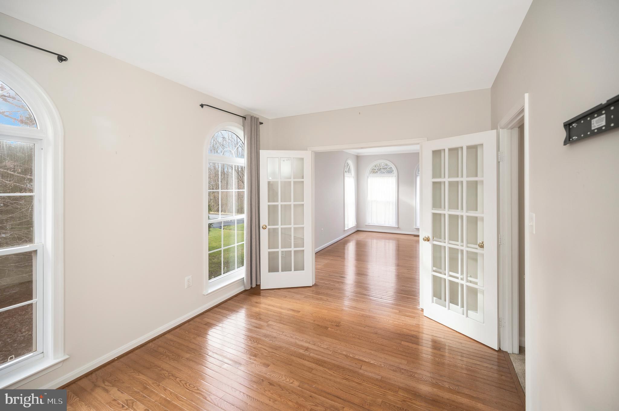 39 WALT WHITMAN BLVD