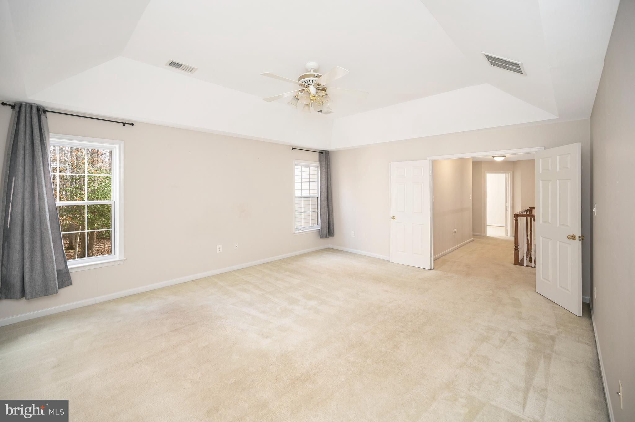 39 WALT WHITMAN BLVD
