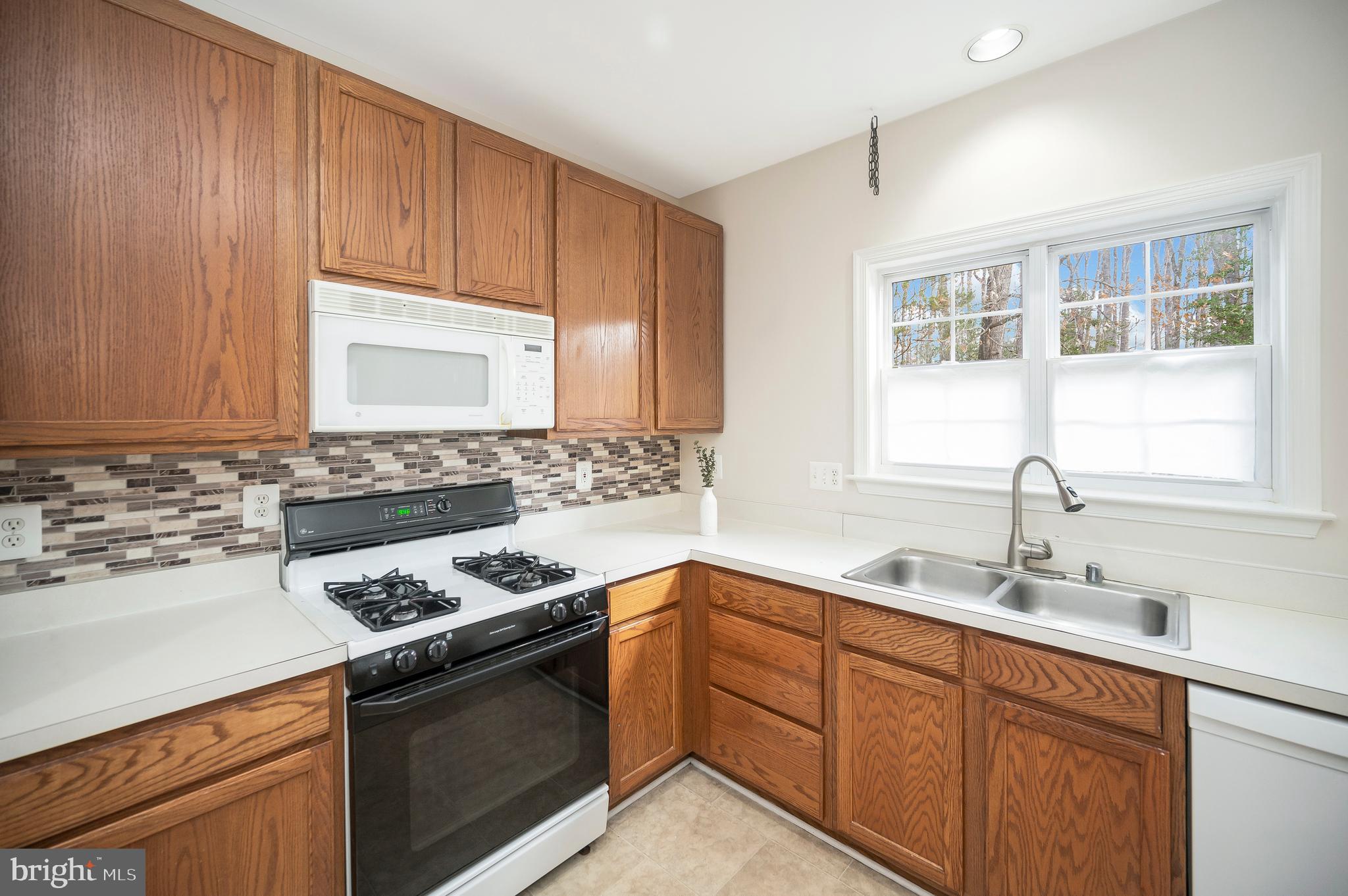 39 WALT WHITMAN BLVD