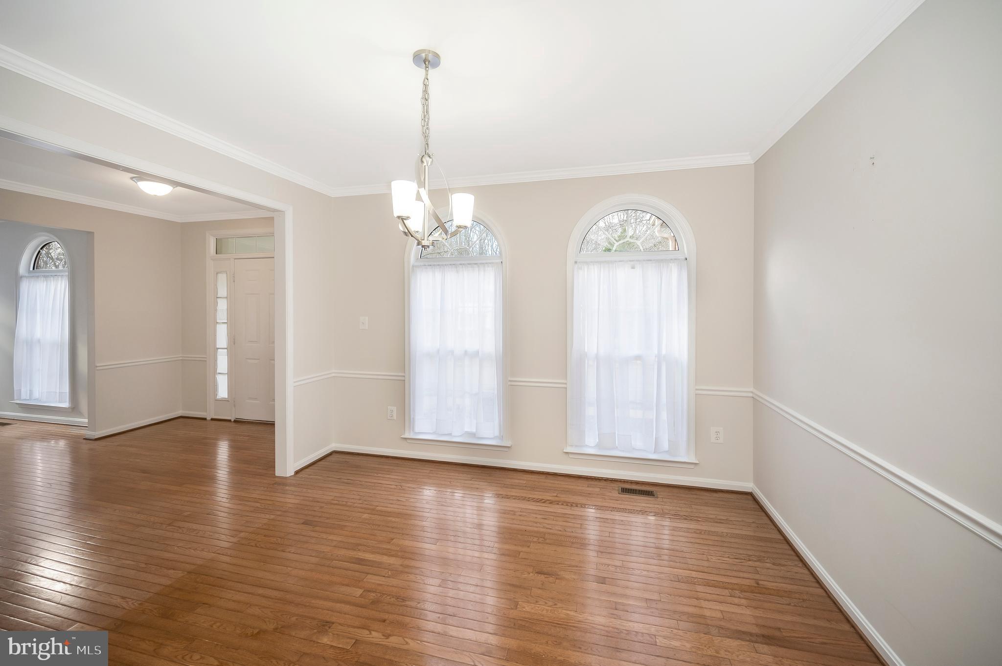 39 WALT WHITMAN BLVD