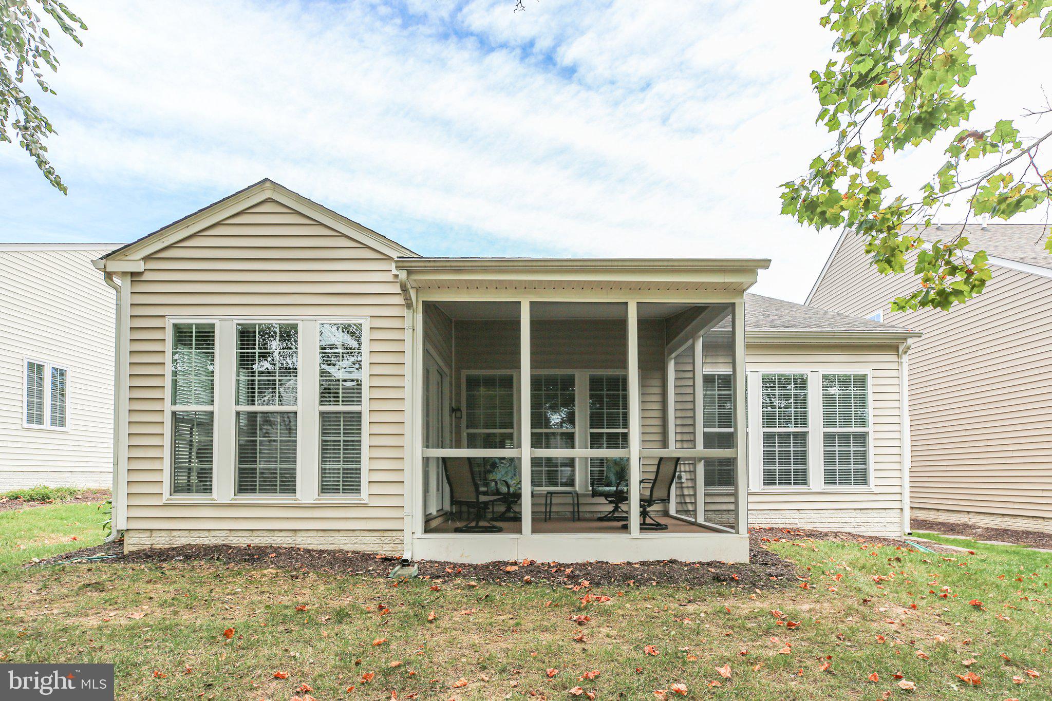 18 Sturgeon Dr