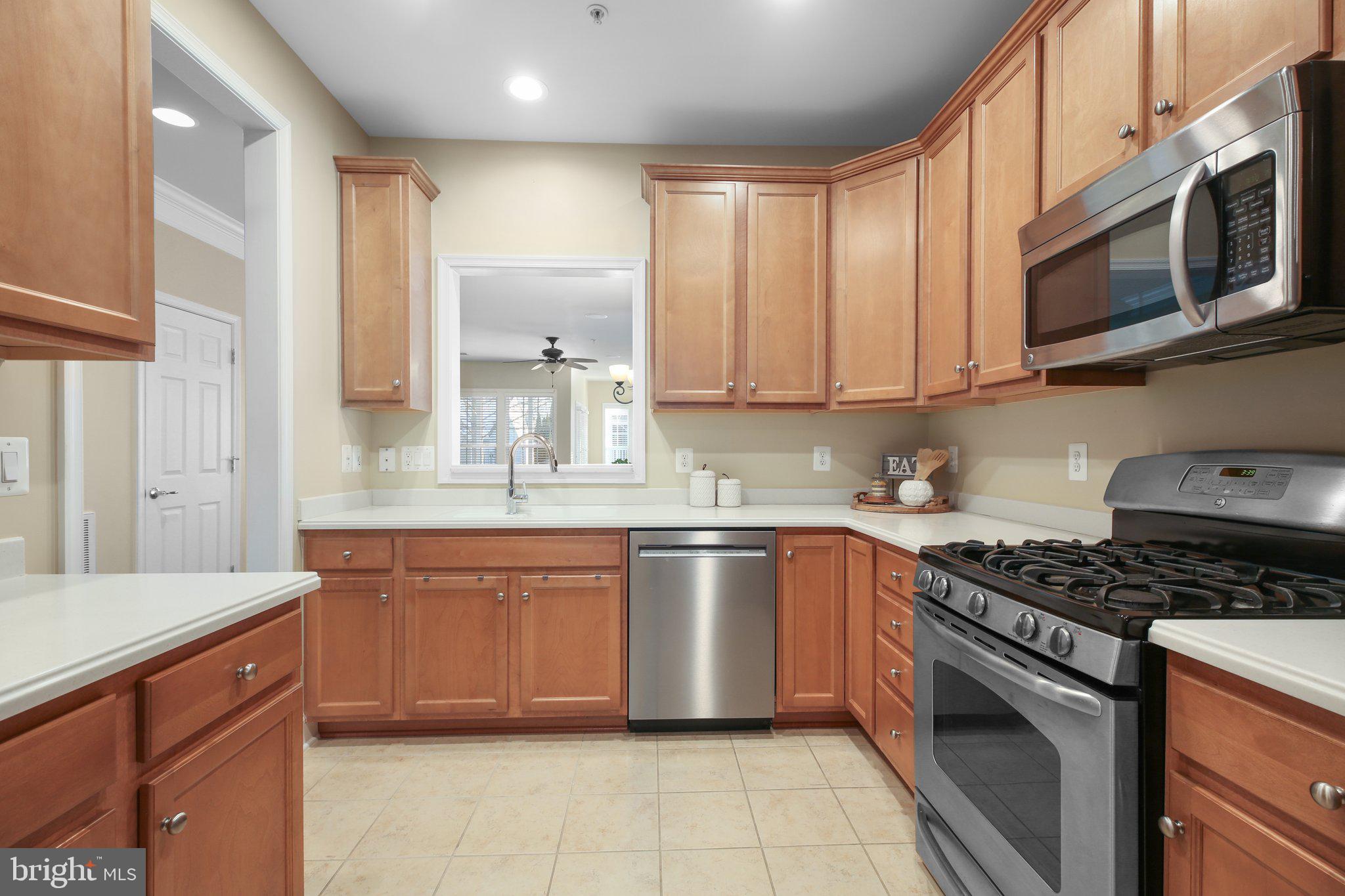 18 Sturgeon Dr