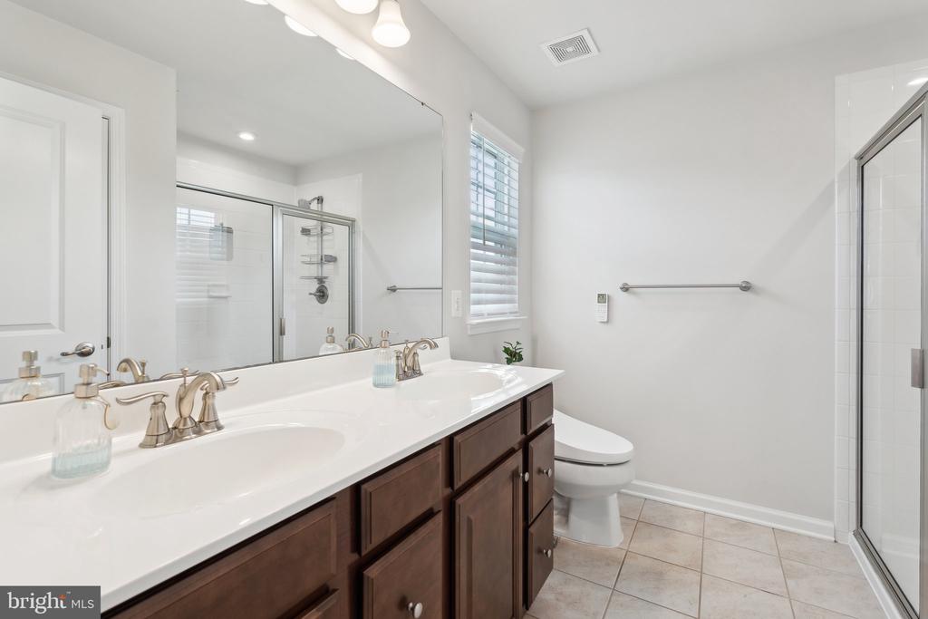 230 COURTHOUSE MANOR DRIVE