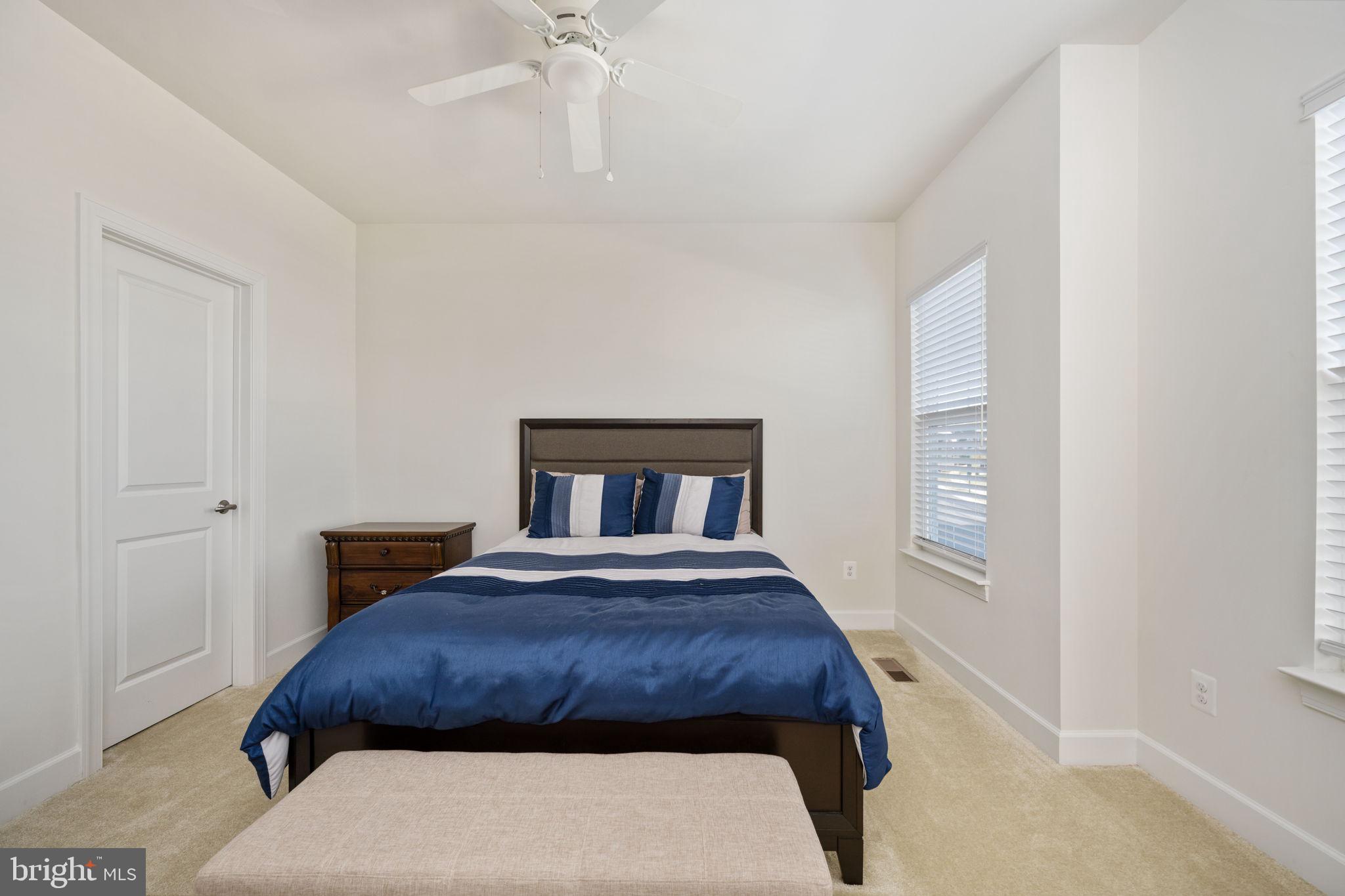 245 Smokebush Dr