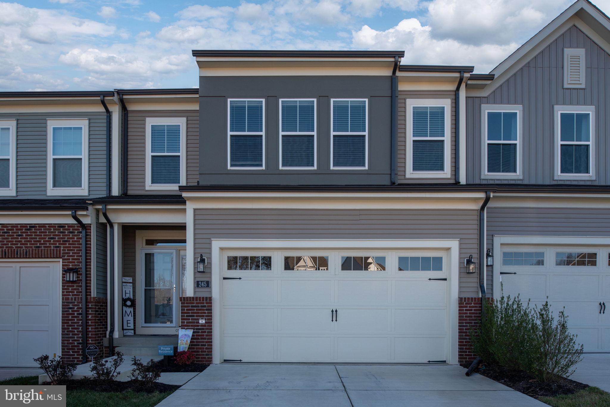 245 Smokebush Dr