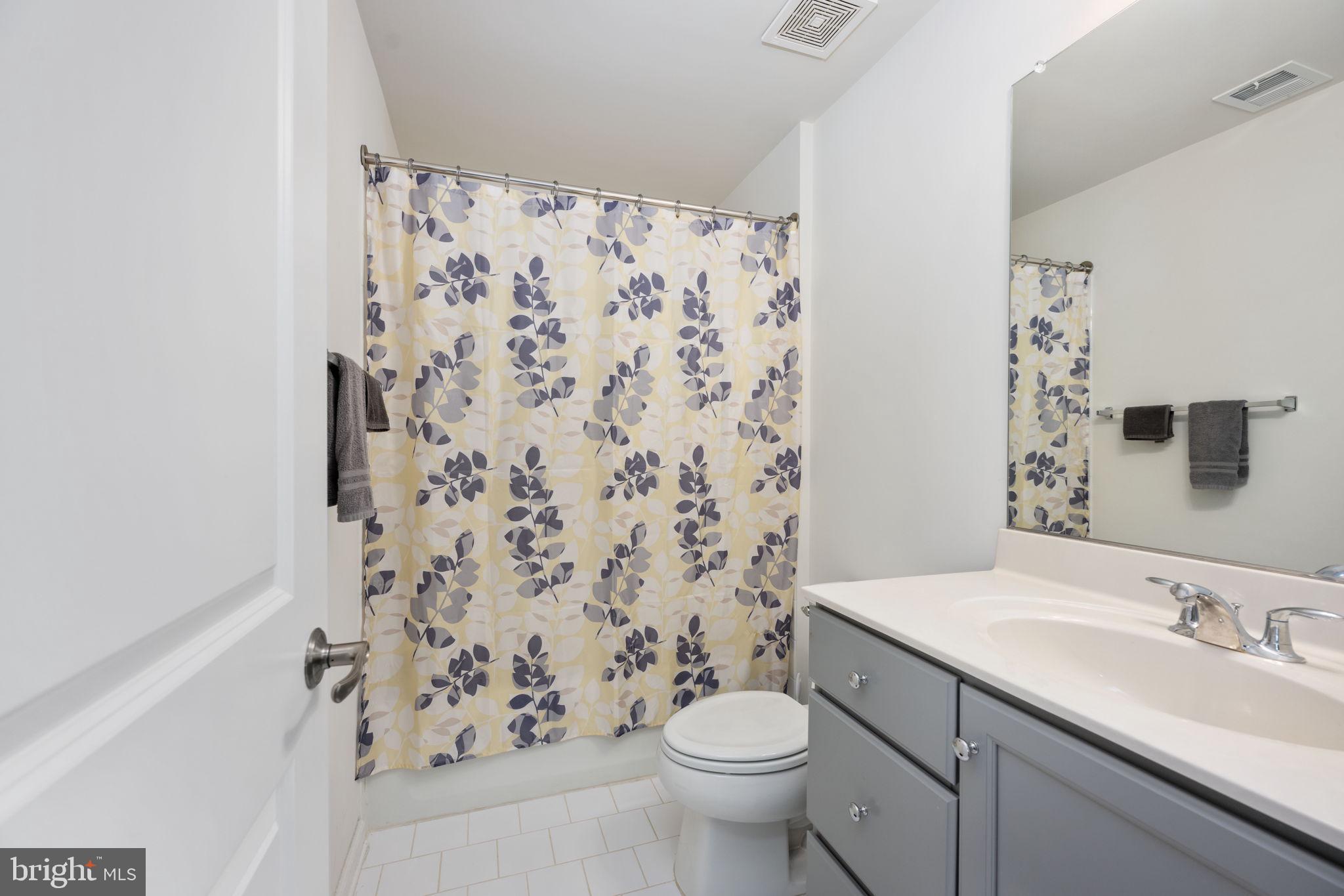 245 Smokebush Dr