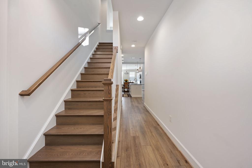 245 Smokebush Dr