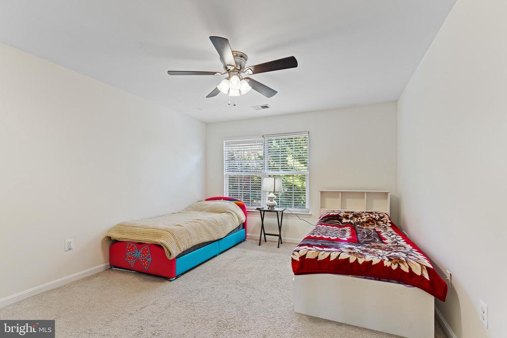 36 FLETCHER DR