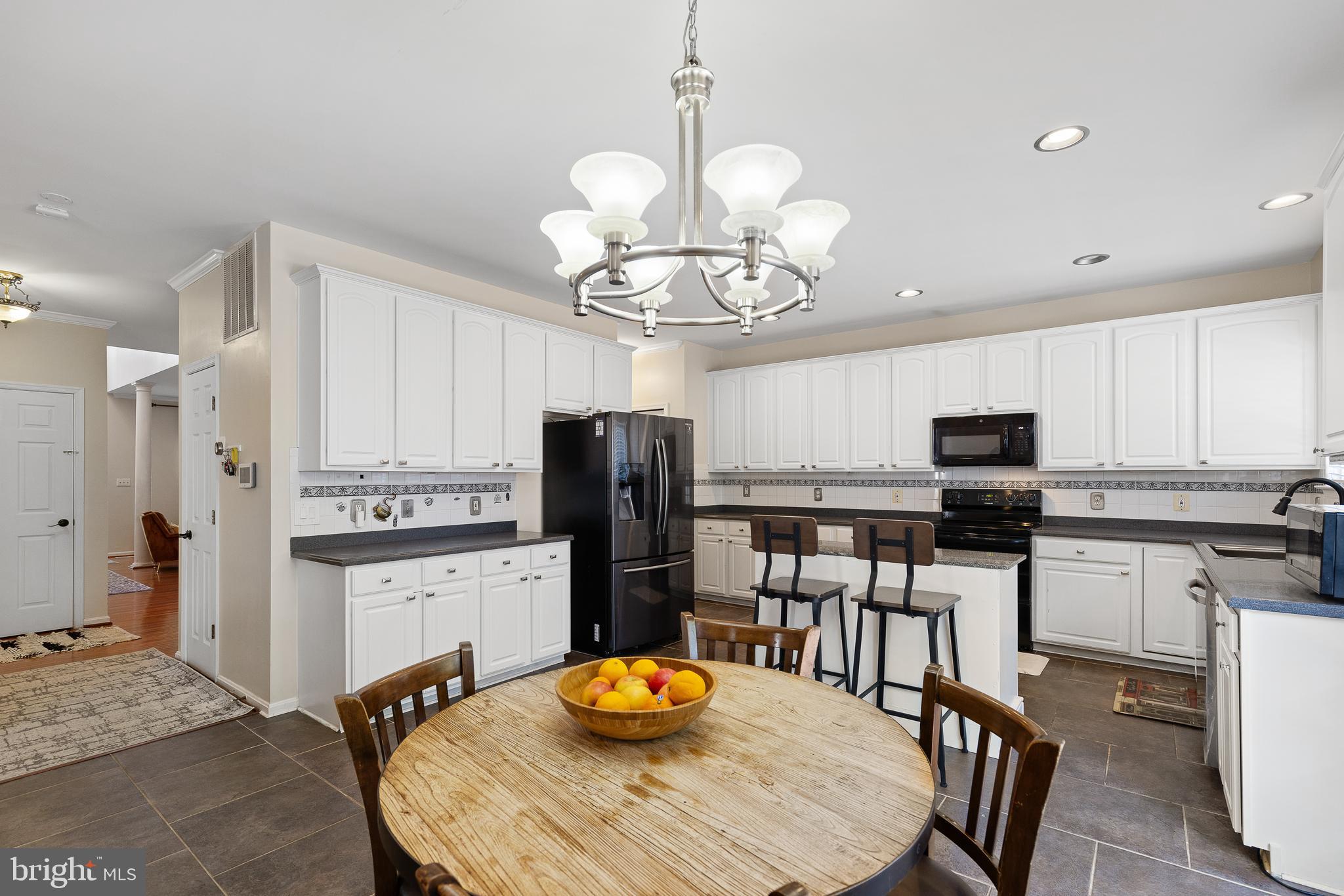 36 FLETCHER DR