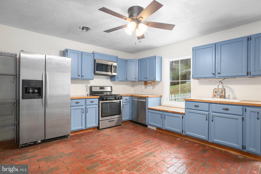 118 Bluebird Ln