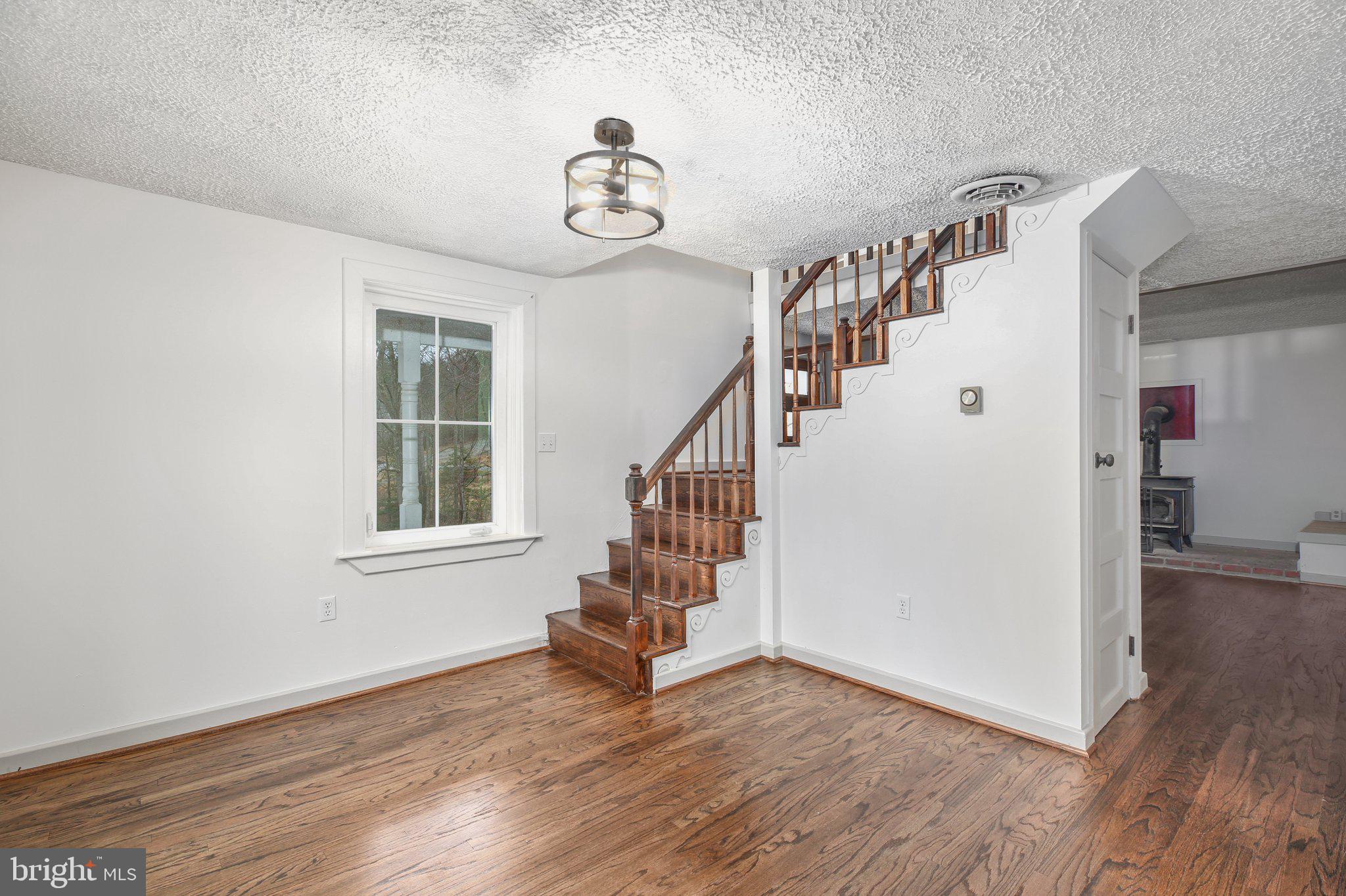 118 Bluebird Ln