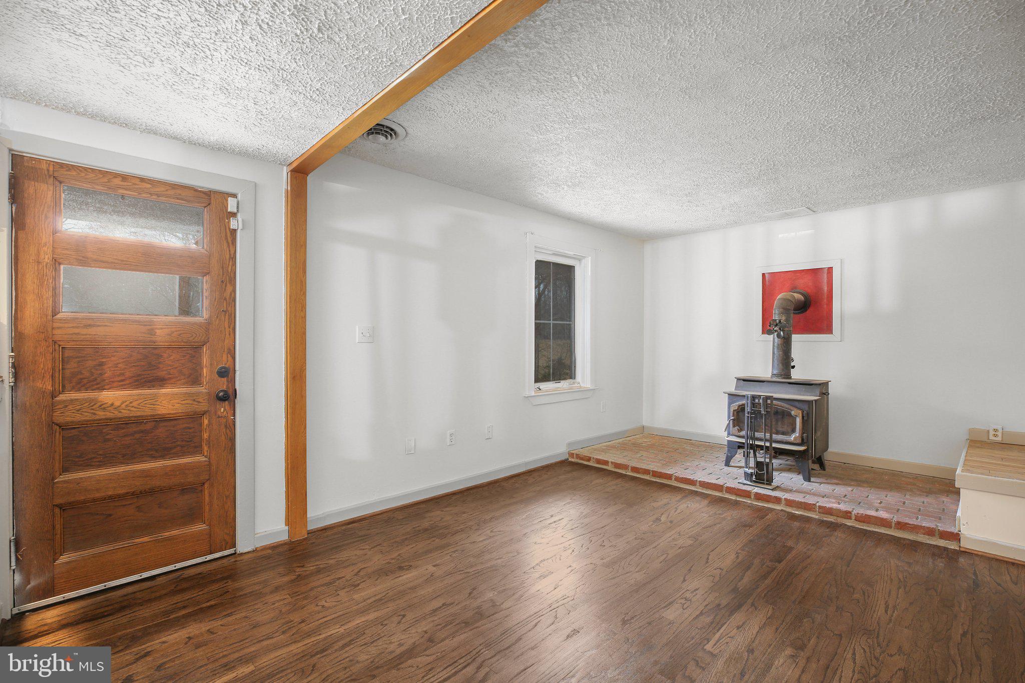 118 Bluebird Ln