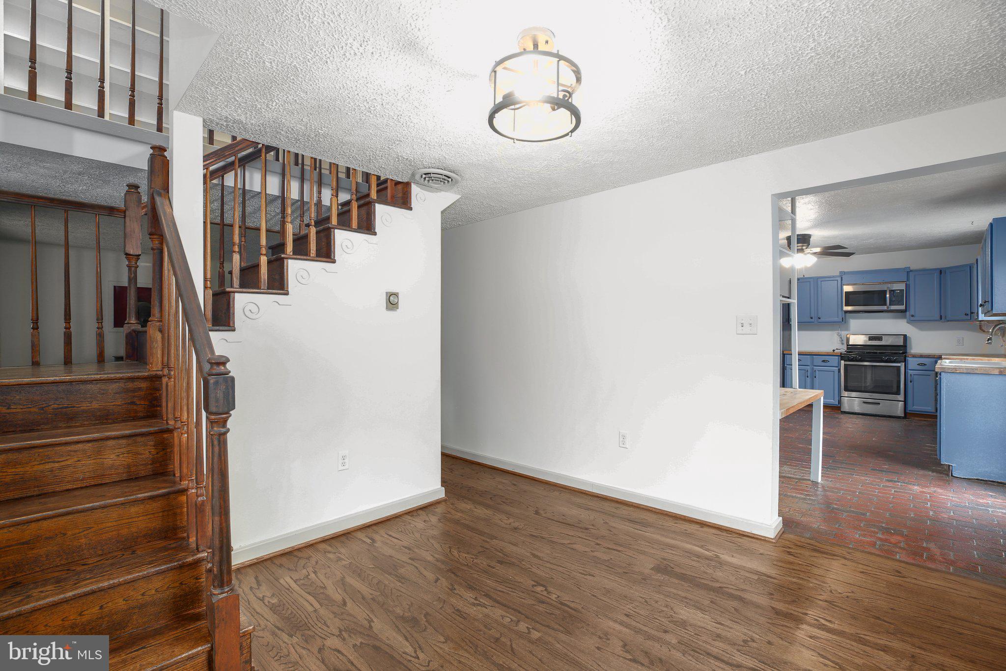 118 Bluebird Ln
